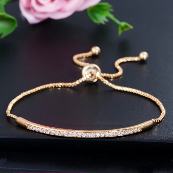 Jewelry - Gold Slide Bar Bangle Bracelet